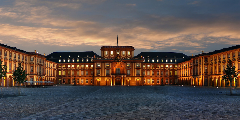 Universität Mannheim